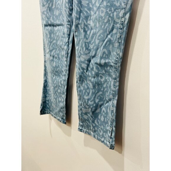 NYDJ Chloe Snow Leopard Print Slit Hem Capri Jeans w/Lift Tuck Technology Size 2 - Picture 9 of 10